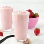 strawberry keto smoothie